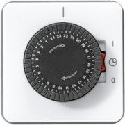 Schaltuhr aws Synchronmotorantrieb CD 5024 WW 