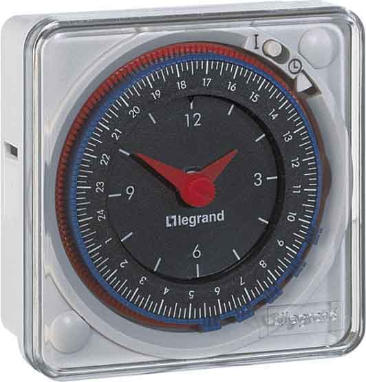 Analogschaltuhr Tages. 230v50Hz Legrand 049983 