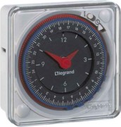 Analogschaltuhr Tages. 230v50Hz Legrand 049983 