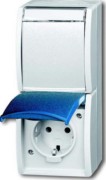 Schuko-Steckdose 2f. senkrecht 20-02 EWN-53 