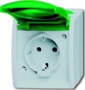 Schuko-Steckdose mit SV/Namensschild 20 EWN-13-53 