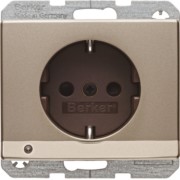 SCHUKO-Steckdose hbrz LED-Orientierg-licht 41099011 