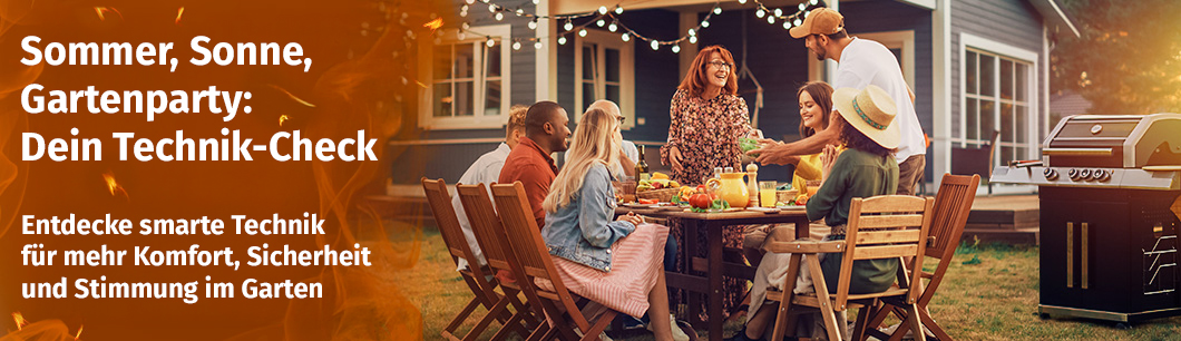 Sommeraktionsbild mit Menschen am Gartentisch bei sommerlicher Abendstimmung